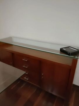 Mesa de Jantar em Madeira com Tampo de Vidro