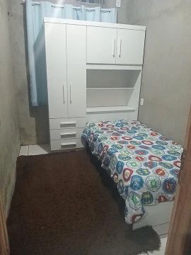 Cama embutido no guarda roupa mais o colchão ortobom