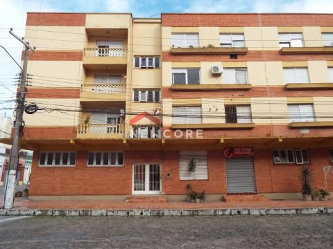 Apartamento em Rua Barão de Santa Tecla - Centro - Pelotas/RS
