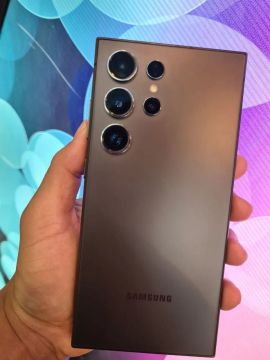 Samsung s24 ultra 3 meses de uso, garantia até janeiro de 2026.