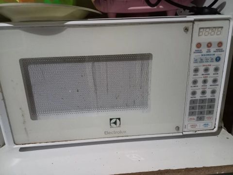 Micro-ondas Electrolux pra conserto