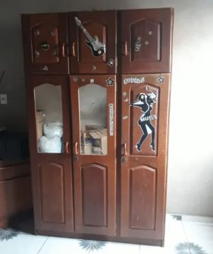 Guarda roupa de angelim