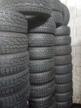 Promoção relâmpago nos pneus aro 16 205/60 por 260,00 não perca