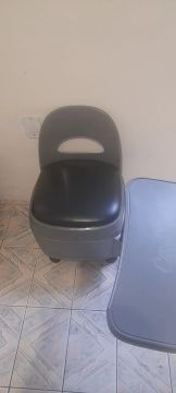 Cadeira giratória manicure 
