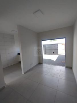 Casa para locação no bairro Shopping Park