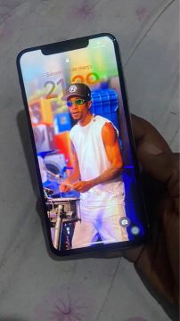 iphone xs max branco 64gb