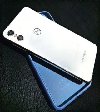 Motorola One - Usado em ótimo estado