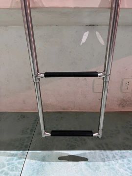 Escada de Embarque para Barco em Aço Inox