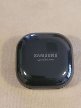 Fones Samsung Galaxy Earbuds Live SM-R180 AKG