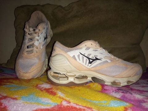Tênis Mizuno original 