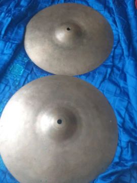 Zildjan Avedis, Par de pratos hi-hat, chimbal