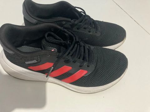 Tênis adidas Response Runner