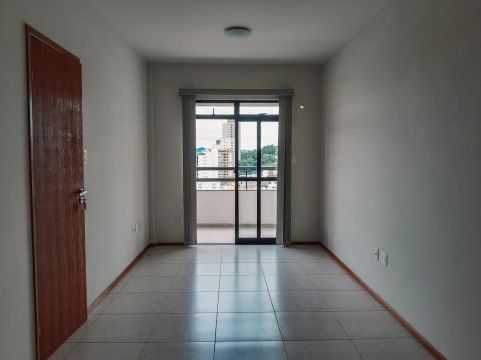 2 quartos com varanda e vaga no Granbery para locação