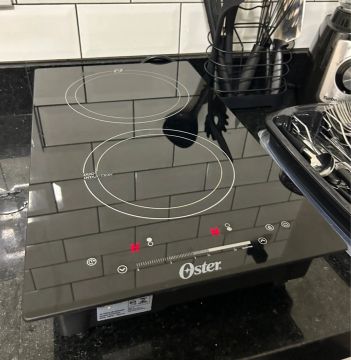 Cooktop de indução Oster 