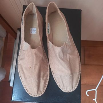 Alpagarta/Sapato Havaianas tamanho 41 NOVA