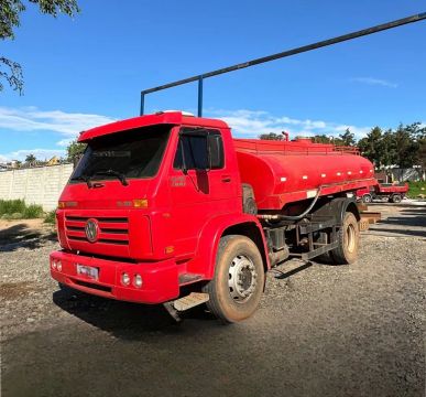 Caminhão Pipa Volkswagen 15-180 -