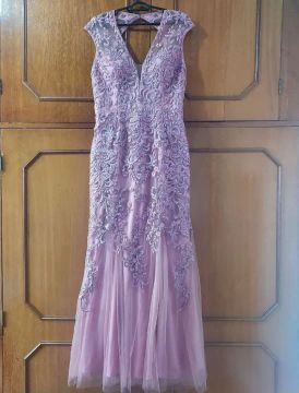 Vestido de festa renda rosa- tamanho M