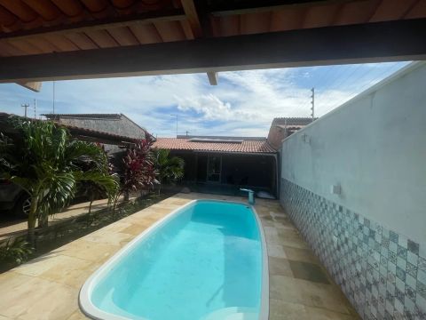 Casa Cascavel com piscina e energia solar 