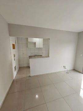 Imóvel para aluguel tem 50 metros quadrados com 2 quartos em Cristo Rei - Várzea Grande - 