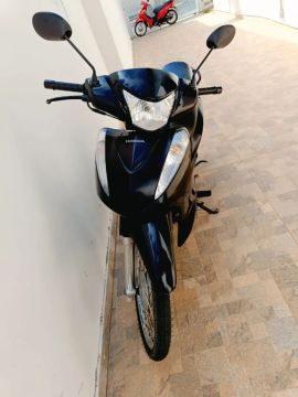 Vendo moto usada Honda Biz 125 ES Flex 2013/2014