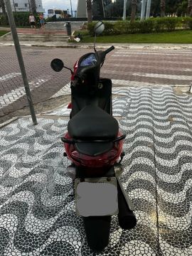 Biz 125 ES