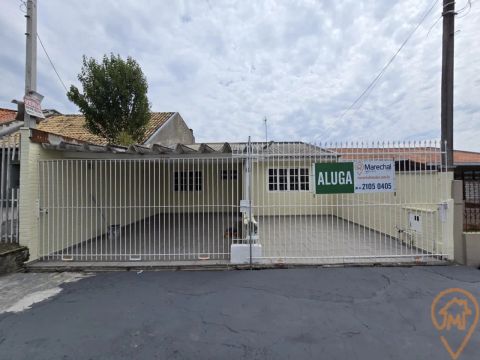 Casa Comercial com 3 quartos para alugar por R$ 3000.00, 90.00 m2 - BOQUEIRAO - CURITIBA/P