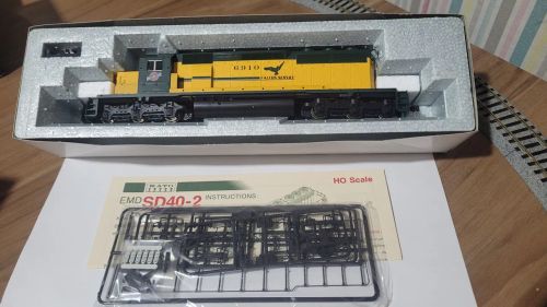Locomotiva Kato HO SD40-2 Chicago & NW #6910