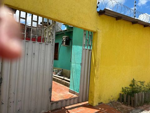 Aluga-se apartamento 