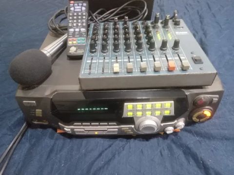 VIDEOKE VAMP-3700