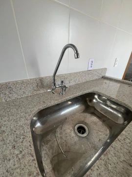 Pedra + Cuba + Torneira Seminovos