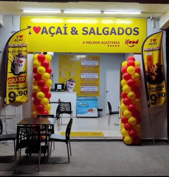 Vendo loja de açaí, salgadinho de festa e frango empanado 
