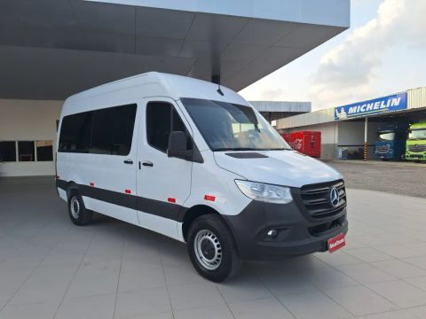 MERCEDES-BENZ SPRINTER 416 CDI 160 FURGAO.