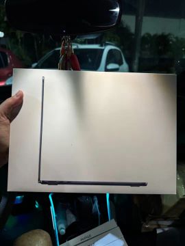 Apple MacBook Air M3 8GB 256GB SSD 13 polegadas