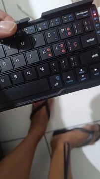 Teclado Bluetooth Portátil Dobrável