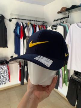 Bonés linha premium 