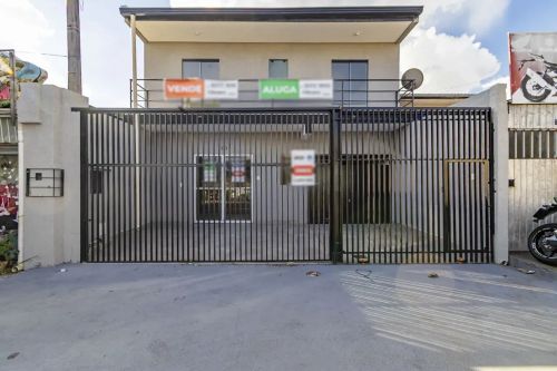 Prédio comercial no Tatuquara de 220m²