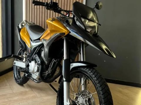 Xre 300 cilindradas