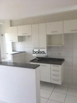 Apartamento para aluguel com 2 quartos em Centro, Bauru - SP