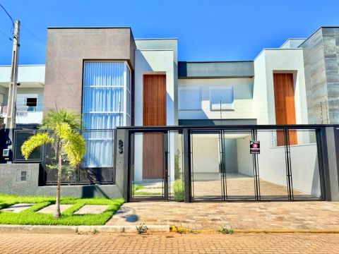 Belíssimo sobrado mobiliado sob medida com eletrodomésticos com 174 m² de área construída
