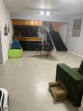 Amplo sobrado altos do laranjal