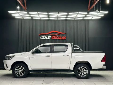 '' Oportunidade Única. Linda Hilux Srx Automática Diesel 4x4 2018 ''