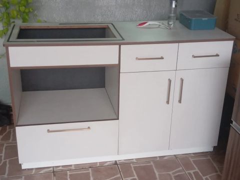 Vendo armário 100% MDF 
