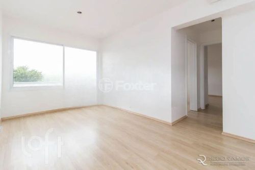 Apartamento à venda com 2 dormitórios, 1 suíte e 1 vaga no bairro Agronomia - Porto Alegre