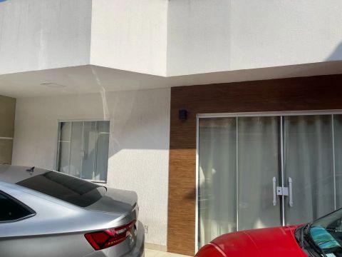 Imóvel alto padrão em Figueiras