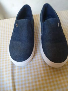 Tênis jeans azul 