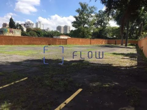 Terreno à venda - Campo Belo, São Paulo