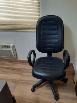 Cadeira de Escritório Giratória Preta