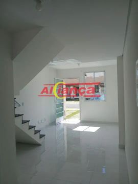 Sobrado condomínio Villa Alegre