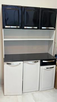 Armário de Cozinha Branco com 3 Gavetas