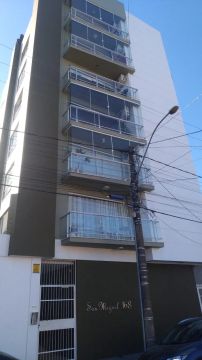 Apartamento com ótima localização